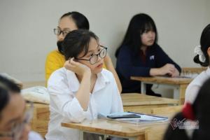 Tỷ lệ ‘chọi' nghẹt thở, học sinh Hà Nội dốc sức ôn thi vào lớp 10